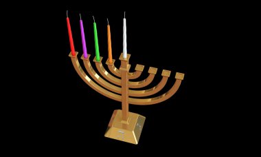 Hanuka Menora ve siyahta izole mumlar