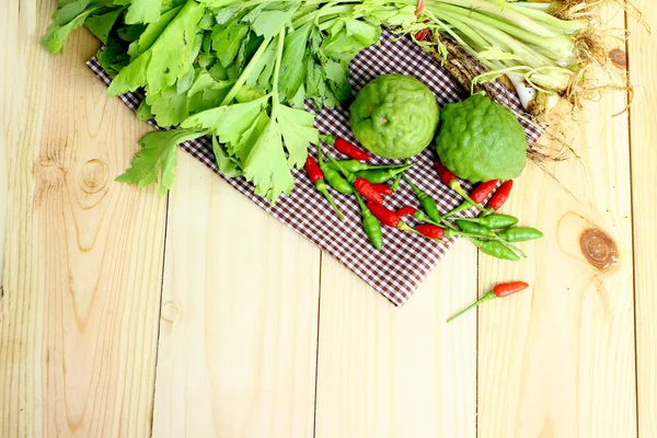 Gıda temizlik, metin için yer ile yemek pişirmek için sebze hazırlamak