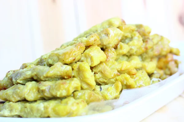 Domuz doyurmak için yakın çekim