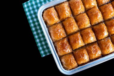 Tepside ev yapımı organik ve doğal Türk baklavası