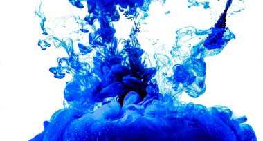 Beyaz arkaplanda mavi mürekkep soyut arkaplan