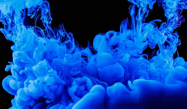 Tinta Azul Abstracta Agua Sobre Fondo Negro — Foto de Stock