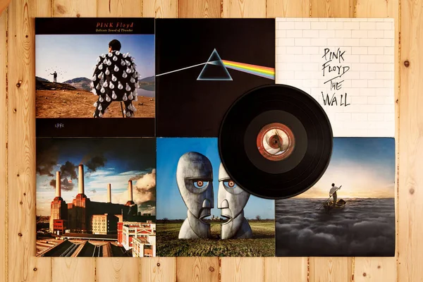 Minsk Bielorrusia 2020 Pink Floyd Vinyl Collection Sobre Fondo Madera — Foto de Stock