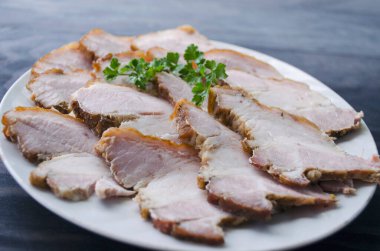 Geleneksel Dilimlenmiş Ballı Jambon Tatil İçin Hazır