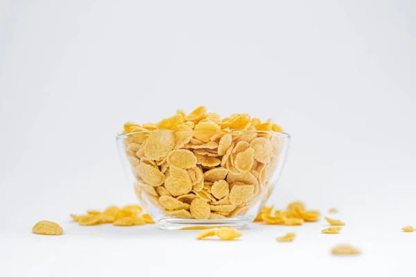 Copos Maíz Plato Sobre Fondo Blanco Desayuno Rápido Seco Comida —  Fotos de Stock