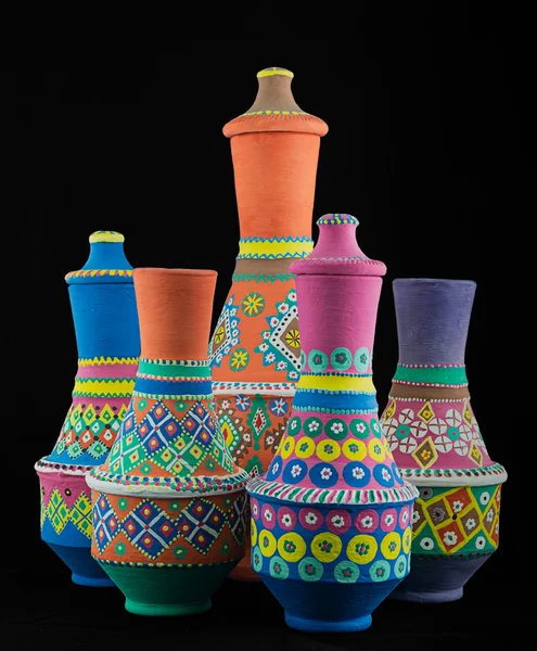 Grupo de vasos de cerâmica egípcia pintados (árabe: Kolla ) — Fotografia de Stock