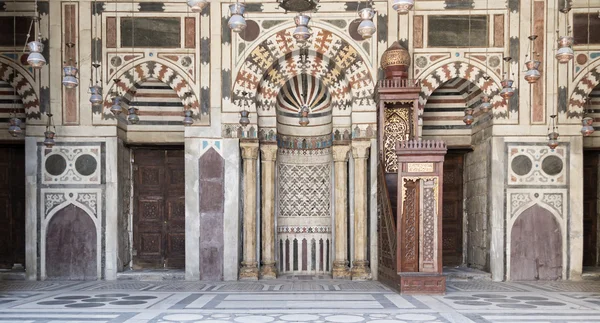 サルタンモスク Barquq カイロ エジプトの内部ファサード — ストック写真