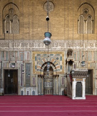 İç Sultan Hasan Camii, Cairo, Mısır