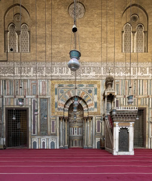 Interior de la Mezquita del Sultán Hasan, El Cairo, Egipto — Foto de Stock