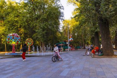 5 Eylül 2025 Central Recreation Park, Gorky Central Park of Culture and Recreation, Almaty City, Kazakistan