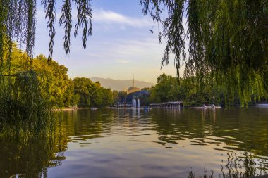 5 Eylül 2025 Central Recreation Park, Gorky Central Park of Culture and Recreation, Almaty City, Kazakistan