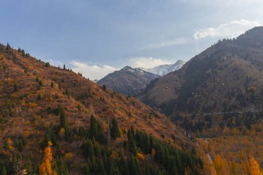 29 Eylül 2025, Medeo Shymbulak Dağı Tatil Köyü, Almaty Şehri, Kazakistan