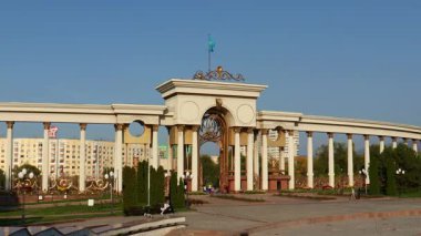 Zaman Kaydı, 24 Eylül 2025 Central Recreation Park, Gorky Central Park of Culture and Recreation, Almaty City, Kazakistan