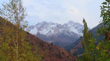 29 Eylül 2025, Medeo Shymbulak Dağı Tatil Köyü, Almaty Şehri, Kazakistan