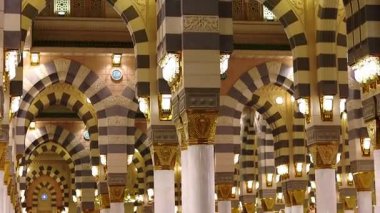 3 Aralık 2021 Mescidi el Nabawi (Peygamberin Camisi), Madinah el Munawwarah, Suudi Arabistan