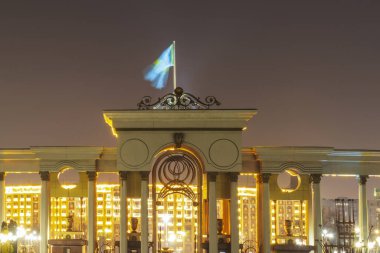 25 Kasım 2025, Al Farabi Caddesi, First President 's Park, Almaty City Kazakistan