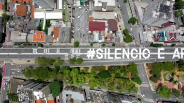 Brezilya, Sao Paulo 'da siyahların hayatlarına dair en iyi bakış açısı önemlidir. # Minhocao caddesinde susturucu. Sao Paulo 'da siyahların en prostatı önemlidir. # Silencioapagamento in Minhocao. Prostest bakış. En siyah hayat manzarası Sao Paulo, Brezilya 'da önemlidir..