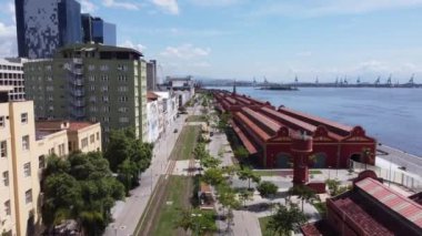 Rio de Janeiro 'nun şehir merkezi, Brezilya. Tren istasyonunun şehir manzarası. Rio de Janeiro şehri, Brezilya. Tren istasyonunun şehir manzarası. Rio de Janeiro şehri, Brezilya. Tren istasyonunun şehir manzarası.
