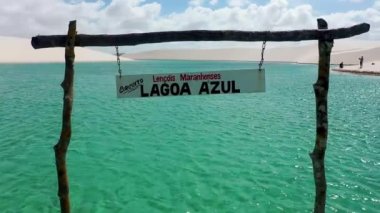 Lencois Maranhenses 'in deniz manzarası, Maranhao, Brezilya. Tropikal manzara. Lencois Maranhenses, Maranhao, Brezilya. Tropikal manzara..