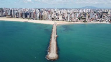 Fortaleza sahilinin şehir merkezi manzarası, Ceara, Brezilya. Coastal Bulvarı manzarası. Fortaleza Sahili, Ceara, Brezilya şehir merkezi manzarası. Coastal Bulvarı manzarası. Fortaleza Sahili, Ceara, Brezilya şehir merkezi manzarası. Coastal Avenue sahnesi.