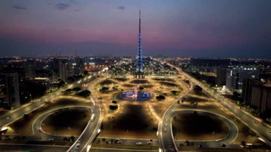 Brasilia, Distrito Federal, Brezilya 'nın merkezindeki gece hayatı. Şehir manzarasının zaman aşımı. Brasilia, Distrito Federal, Brezilya 'nın merkezindeki gece hayatı. Şehir manzarasının zaman aşımı. Brasilia, Distrito Federal, Brezilya 'nın merkezindeki gece hayatı. 