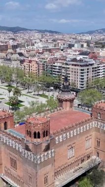 Barcelona Skyline Katalonya İspanya 'da. Şehir manzarası manzarası. Şehir merkezinde. Barselona Katalonya İspanya 'da. Kültür Mirası Skyline. Güzel Metropolis.