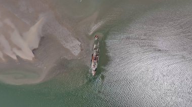 Maranhao Brezilya 'daki Tutoia' da ünlü bir gemi enkazı. Plaj manzarası. Doğa Deniz Burnu. Seyahat güzergahı. Maranhao Brezilya 'daki Tutoia' da ünlü bir gemi enkazı. Cennet Manzarası.