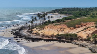 Ceara Brezilya 'daki Paraipaba' da Lagoinha Skyline. Plaj manzarası. Güzel Cliff. Tatil Tatilleri. Ceara Brezilya 'daki Paraipaba' da Lagoinha Skyline. Yaz Seyahati.