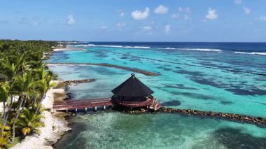 Punta Cana Skyline La Altagracia Dominik Cumhuriyeti 'ndeki Punta Cana' da. Karayip silueti. Plaj manzarası. Resort Scenery 'de. Punta Cana Skyline La Altagracia Dominik Cumhuriyeti Punta Cana 'da.