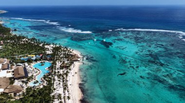Punta Cana Skyline La Altagracia Dominik Cumhuriyeti 'ndeki Punta Cana' da. Karayip silueti. Plaj manzarası. Resort Scenery 'de. Punta Cana Skyline La Altagracia Dominik Cumhuriyeti Punta Cana 'da.