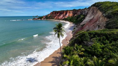Brezilya 'nın kuzeydoğusunda Conde Paraiba Brezilya' da Skyline. Yaz tatilinde harika bir sahil manzarası olan kuş bakışı. Cennet Adası Manzarası Minnettar Güzel. Yaz Zamanı Minnettar Kıyı.