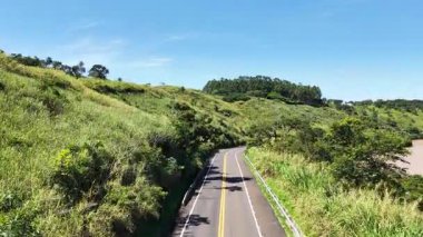 Sao Jose do Rio Pardo 'nun Euclides Da Cunha Hidroelektrik Sao Paulo Brezilya' da. Enerji Jenerasyonu. Baraj manzarası. Hidroelektrik Skyline. Öklid Da Cunha Hidroelektrik Sao Jose do Rio Pardo 'da.