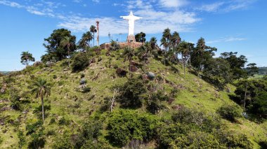 Sao Jose do Rio Pardo 'nun kurtarıcısı Sao Paulo Brezilya' da. Kırsal Turizm. Yeşil Vadi Manzarası. Tarihi eser heykeli. Sao Jose do Rio Pardo 'da Kurtarıcı İsa Sao Paulo Brezilya' da.