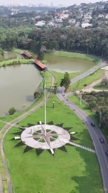 Curitiba Brezilya. Parana Brezilya Curitiba 'daki Tingui Parkı. State Park Peyzajı. Turizm Seyahati. Doğa Parkı. Parana Brezilya Curitiba 'daki Tingui Parkı. Botanik Manzarası.