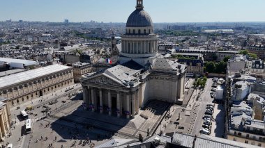 Fransa 'daki Paris Ile De France Pantheon' da. Güzel tapınak. Pantheon Paris Manzarası. Fransa 'nın Ile de France şehrinde, Paris' te. Zorlayıcı İnşaat. Kültür Mirası.