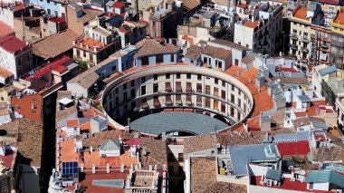 Valencia 'da Valenciana İspanya' nın Comunidad meydanında. Eski Şehir Manzarası. Şehir merkezinde. Valencia, Valenciana İspanya 'da. Turia Gardens 'ın silüeti. Güzel Şehir Manzarası.