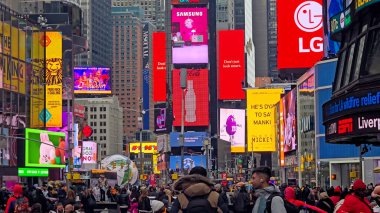 New York 'ta Manhattan' da Times Meydanı. Dünya Dönüm Noktası. Geleceğin Sahnesi. New York 'ta Times Meydanı. Nasdaq Binası.