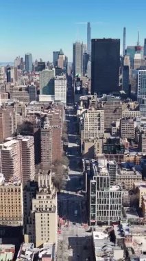 New York 'un merkezinde, New York' ta, Manhattan 'da. Highrise Binaları Sahnesi. Güzel şehir manzarası. New York 'un merkezinde, New York' ta. İş Bölgesi Manzarası.
