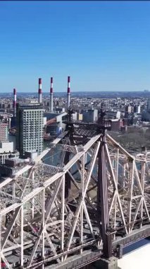 New York Skyline New York 'ta Manhattan' da. Queensboro Köprüsü Sahnesi. Çarpıcı şehir manzarası. New York Skyline, New York Birleşik Devletleri. Yüksek Binalar Manzarası.