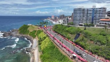Salvador Skyline, Bahia Brezilya, Salvador 'da. Yaz manzarası. Plaj şehri manzarası. Tropik Skyline. Bahia Brezilya 'da Salvador Skyline. Doğa Manzarası. Paradisiac Deniz Burnu.