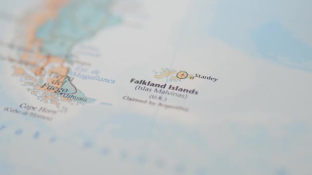 The Falkland Islands on a Colorful and Blurry South America Map — Stok video