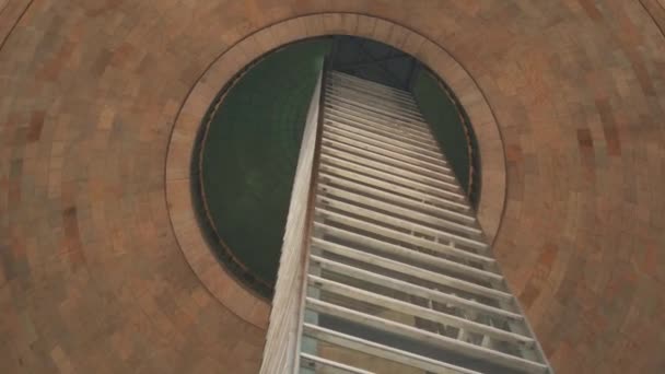 Interior Monumen Revolusi dan Elevatornya — Stok Video