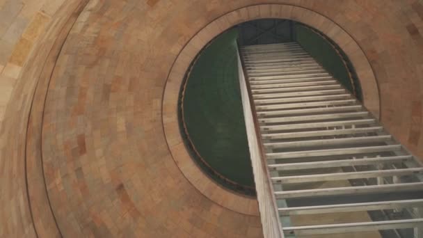 Interior del Monumento a la Revolución y su Ascensor — Vídeo de stock