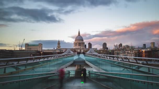 Millennium Bridge ramp with the St Paul Cathedral in the distance timelapse — Stock Video