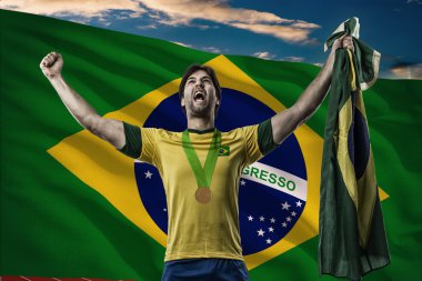 Altın madalya kutluyor atlet