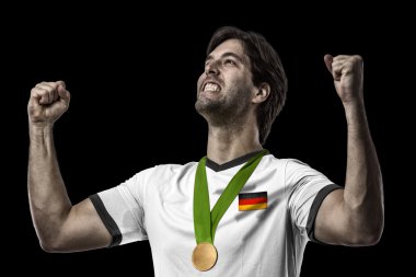 Altın madalya kutluyor atlet