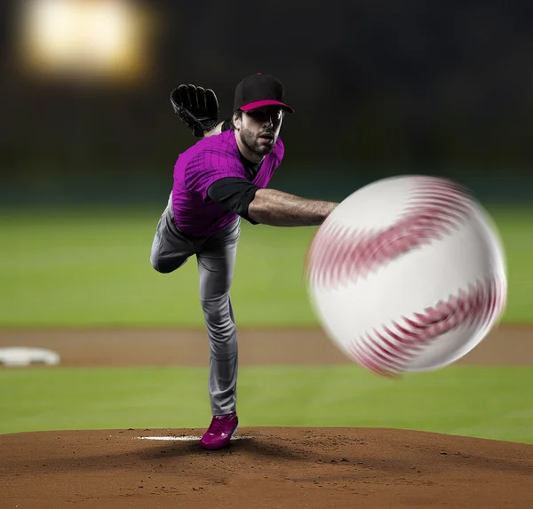 Jugador de béisbol masculino — Foto de Stock
