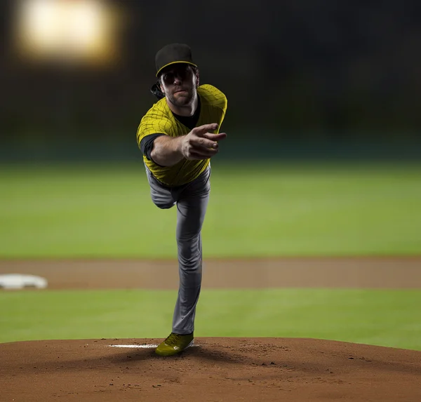 Jucător de baseball masculin — Fotografie, imagine de stoc
