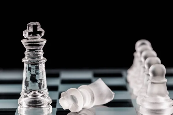 Glass Chess Pieces Glass Chessboard Reflection Black Background — Stock Photo, Image