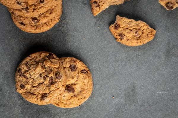 Freshly Baked Chocolate Chip Cookies Dark Stone Place Text Copy — Stock Photo, Image